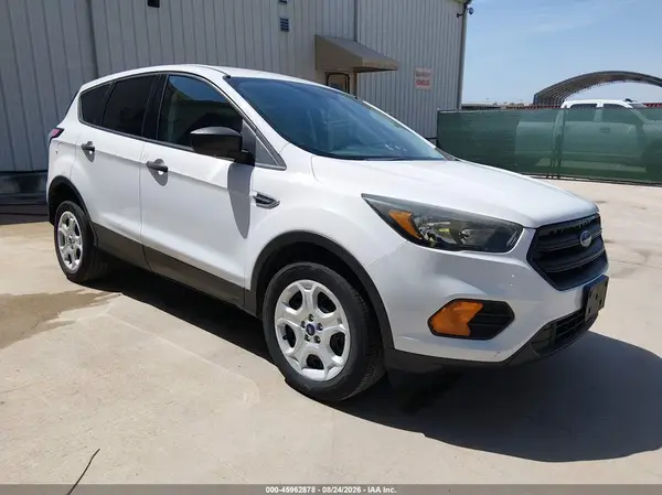 1FMCU0F77JUD08410 2018 FORD ESCAPE - Image 1