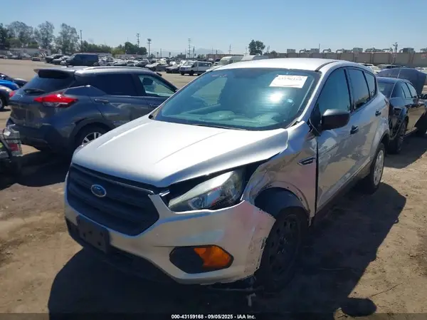 1FMCU0F77KUA20923 2019 FORD ESCAPE - Image 2