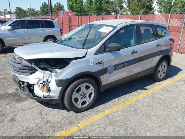 1FMCU0F77KUB28202 2019 FORD ESCAPE - Image 2
