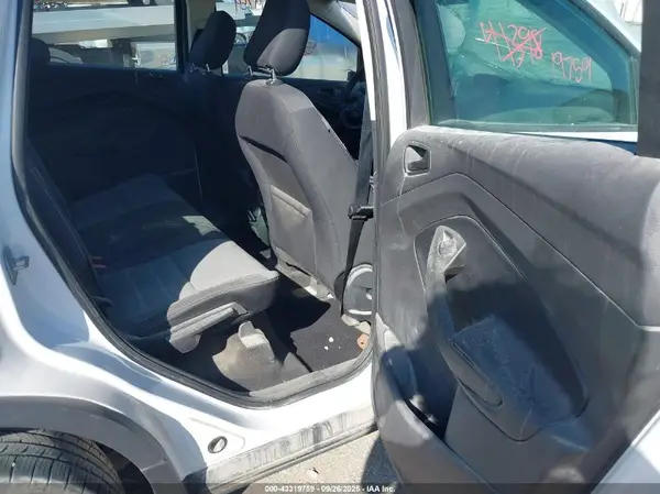 1FMCU0F77KUB32217 2019 FORD ESCAPE - Image 8