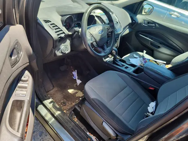 1FMCU0F77KUB84768 2019 FORD ESCAPE - Image 8
