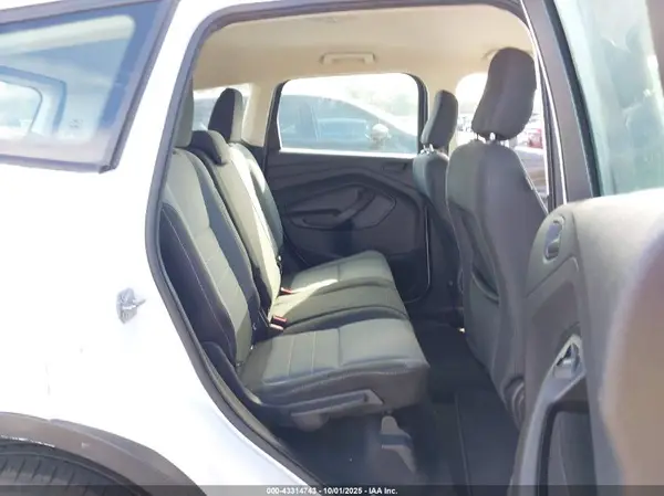 1FMCU0F77KUC20992 2019 FORD ESCAPE - Image 8