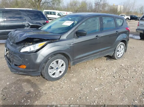 1FMCU0F78GUA05516 2016 FORD ESCAPE - Image 2