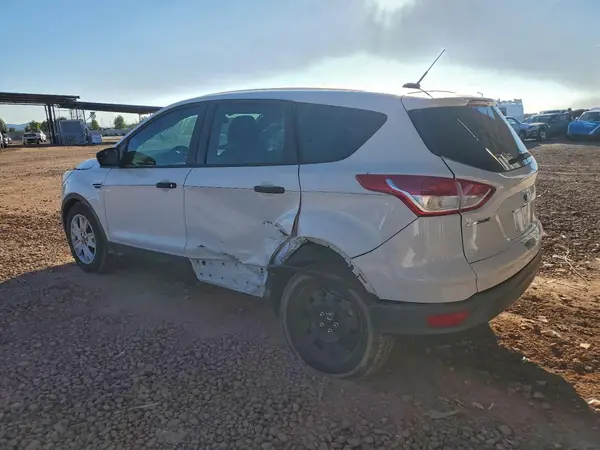 1FMCU0F78GUA30013 2016 FORD ESCAPE - Image 2