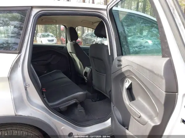 1FMCU0F78GUA36197 2016 FORD ESCAPE - Image 8