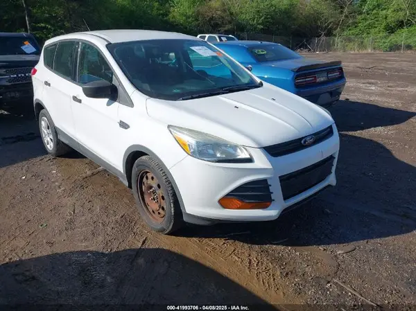1FMCU0F78GUA90258 2016 FORD ESCAPE - Image 1