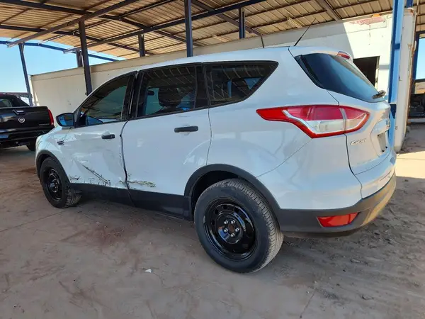 1FMCU0F78GUB40530 2016 FORD ESCAPE - Image 2