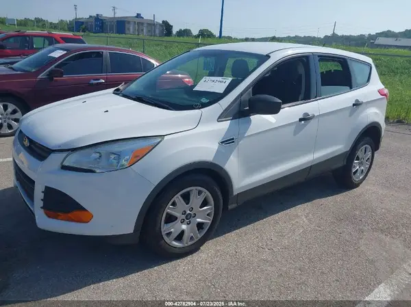 1FMCU0F78GUC26503 2016 FORD ESCAPE - Image 2