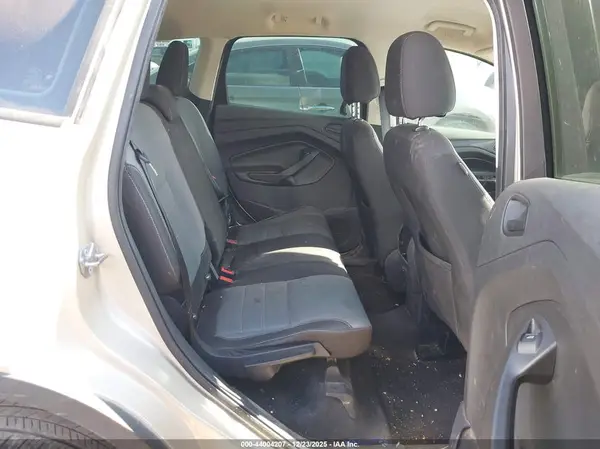1FMCU0F78HUA22821 2017 FORD ESCAPE - Image 8