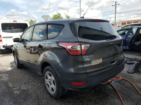 1FMCU0F78HUA27209 2017 FORD ESCAPE - Image 2