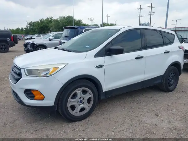 1FMCU0F78HUA45757 2017 FORD ESCAPE - Image 2