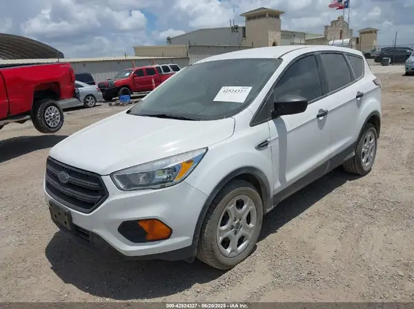 1FMCU0F78HUA60985 2017 FORD ESCAPE - Image 2