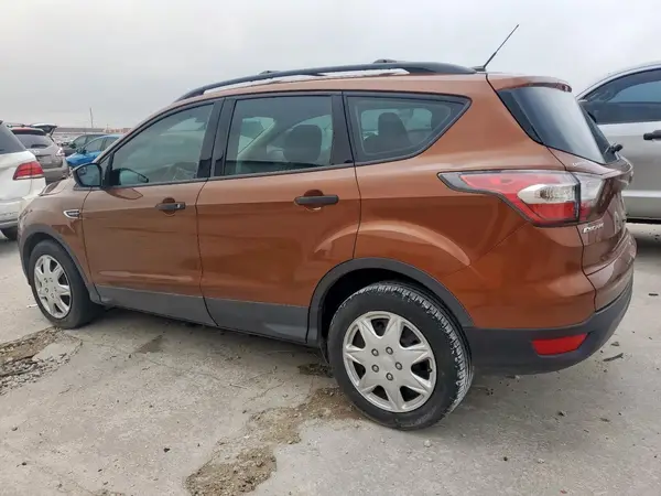 1FMCU0F78HUA80539 2017 FORD ESCAPE - Image 2