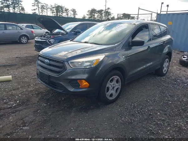 1FMCU0F78HUB20439 2017 FORD ESCAPE - Image 2