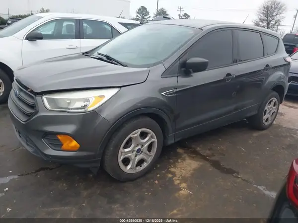 1FMCU0F78HUB26094 2017 FORD ESCAPE - Image 2
