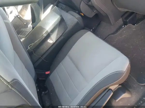 1FMCU0F78HUB73321 2017 FORD ESCAPE - Image 8