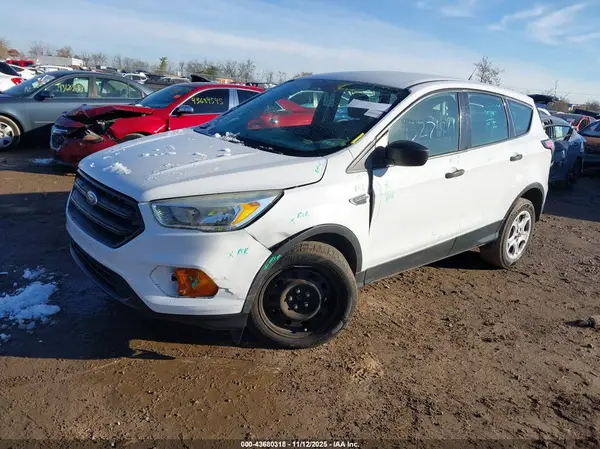 1FMCU0F78HUB82357 2017 FORD ESCAPE - Image 2