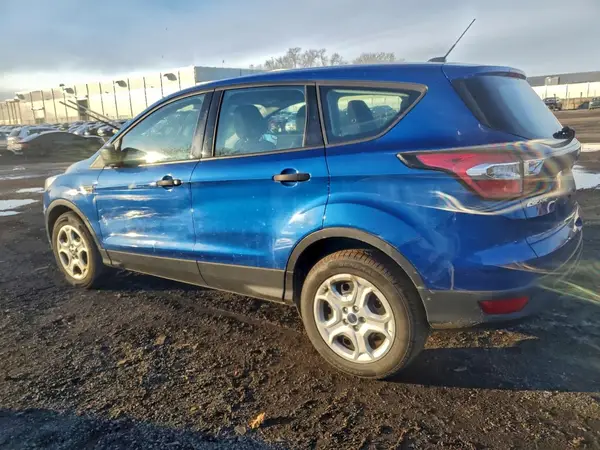 1FMCU0F78HUC05622 2017 FORD ESCAPE - Image 2