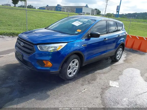1FMCU0F78HUC50897 2017 FORD ESCAPE - Image 2