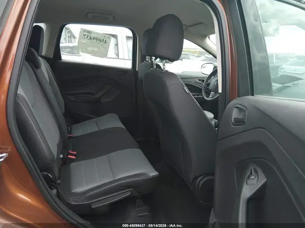 1FMCU0F78HUC62032 2017 FORD ESCAPE - Image 8