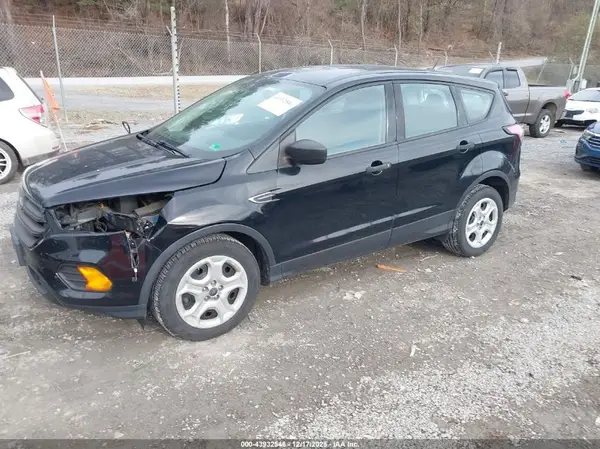 1FMCU0F78HUC84967 2017 FORD ESCAPE - Image 2