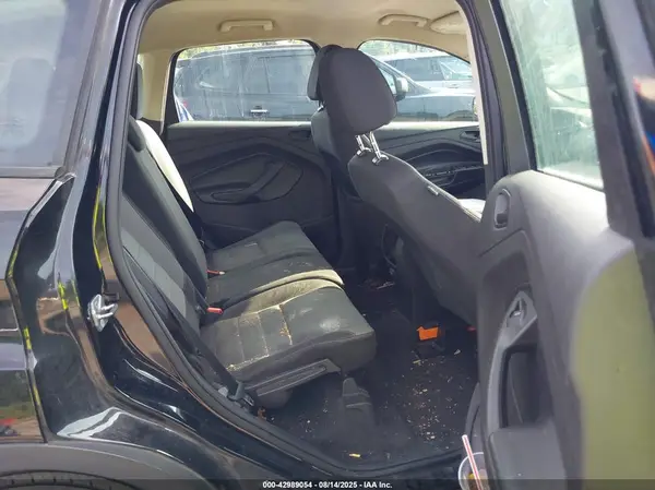 1FMCU0F78HUD07910 2017 FORD ESCAPE - Image 8