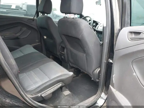 1FMCU0F78HUD28031 2017 FORD ESCAPE - Image 8