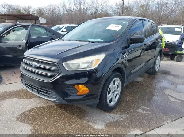1FMCU0F78HUD29633 2017 FORD ESCAPE - Image 2