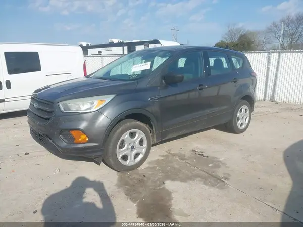1FMCU0F78HUD30328 2017 FORD ESCAPE - Image 2