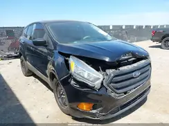 1FMCU0F78HUD75933 2017 FORD ESCAPE