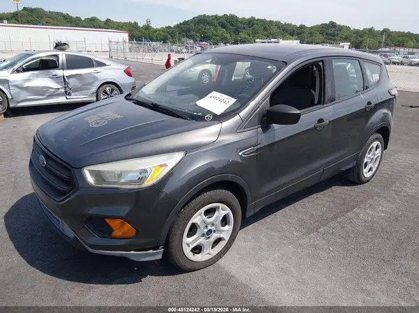 1FMCU0F78HUE35645 2017 FORD ESCAPE - Image 2