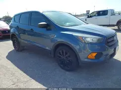 1FMCU0F78JUA22940 2018 FORD ESCAPE