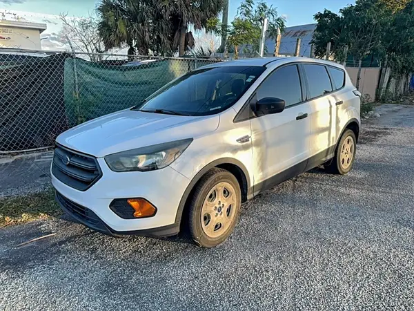 1FMCU0F78JUA48678 2018 FORD ESCAPE - Image 2