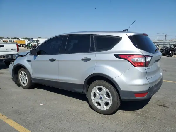 1FMCU0F78JUB20561 2018 FORD ESCAPE - Image 2