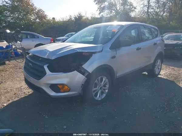 1FMCU0F78JUB39319 2018 FORD ESCAPE - Image 2