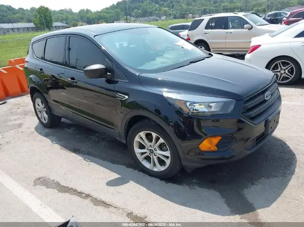 1FMCU0F78JUB60610 2018 FORD ESCAPE - Image 1