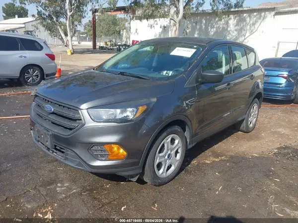 1FMCU0F78JUC13449 2018 FORD ESCAPE - Image 2