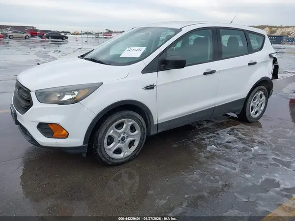 1FMCU0F78JUC49612 2018 FORD ESCAPE - Image 2