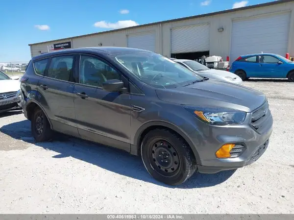 1FMCU0F78JUD13762 2018 FORD ESCAPE - Image 1