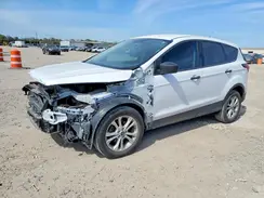 1FMCU0F78KUA17562 2019 FORD ESCAPE
