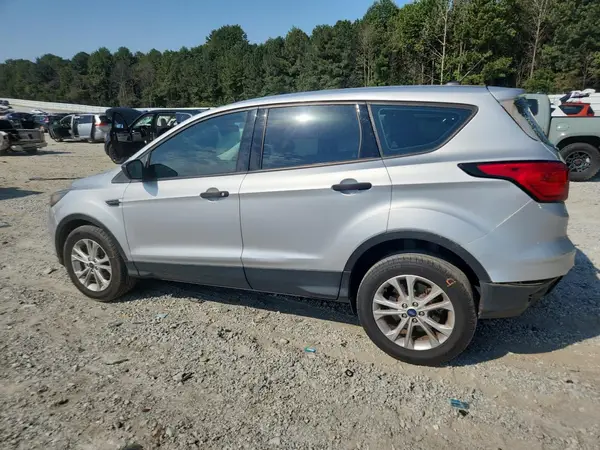 1FMCU0F78KUA29520 2019 FORD ESCAPE - Image 2