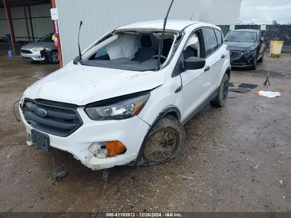 1FMCU0F78KUB00165 2019 FORD ESCAPE - Image 2