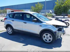 1FMCU0F78KUB05690 2019 FORD ESCAPE