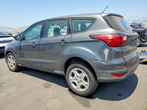 1FMCU0F78KUB63105 2019 FORD ESCAPE - Image 2