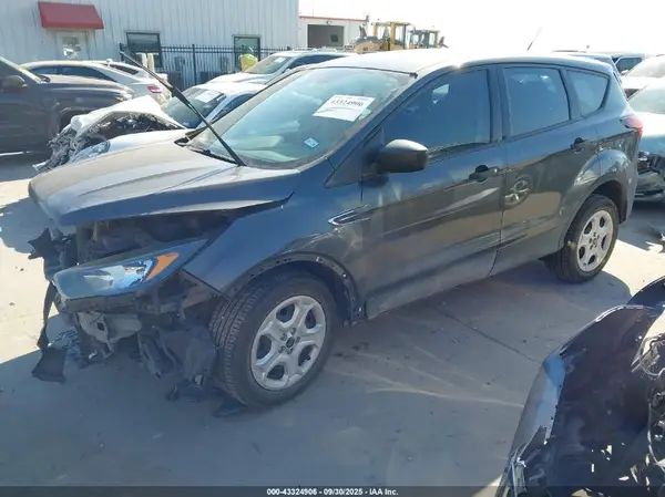 1FMCU0F78KUC02114 2019 FORD ESCAPE - Image 2