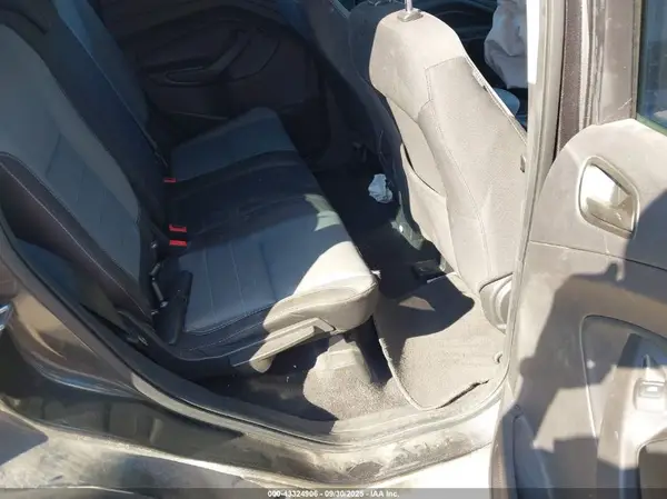 1FMCU0F78KUC02114 2019 FORD ESCAPE - Image 8