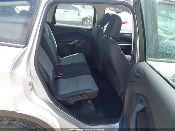 1FMCU0F78KUC02775 2019 FORD ESCAPE - Image 8