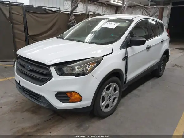 1FMCU0F78KUC55136 2019 FORD ESCAPE - Image 2