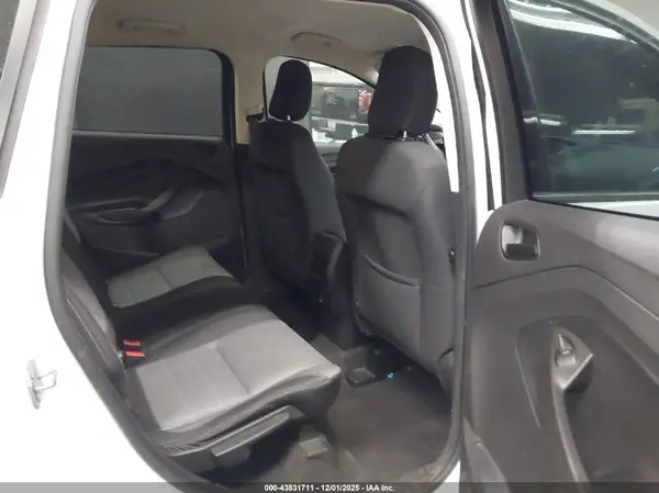 1FMCU0F78KUC55136 2019 FORD ESCAPE - Image 8