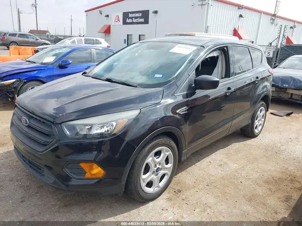 1FMCU0F78KUC55329 2019 FORD ESCAPE - Image 2